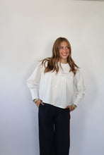 Load image into Gallery viewer, Juliet Button Up

