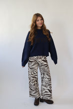 Load image into Gallery viewer, Ezra Jeans
