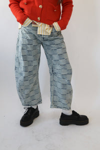 Skilar Jeans