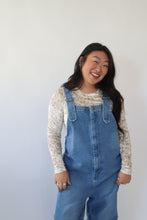 Load image into Gallery viewer, Catalina Velvet Long Sleeve
