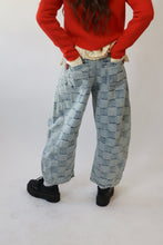 Load image into Gallery viewer, Skilar Jeans
