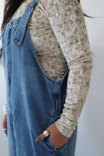 Load image into Gallery viewer, Catalina Velvet Long Sleeve
