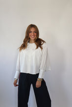 Load image into Gallery viewer, Juliet Button Up
