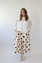 Load image into Gallery viewer, Juliet Button Up
