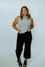 Load image into Gallery viewer, Brynn Cargo Pants
