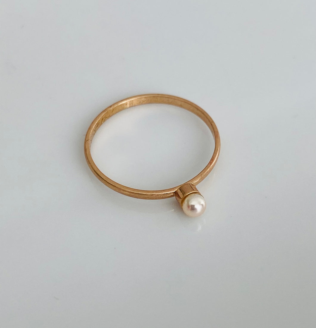 Pearl Ring - size 7